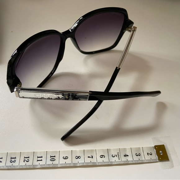CHANEL sunglasses - Picture 5 of 9